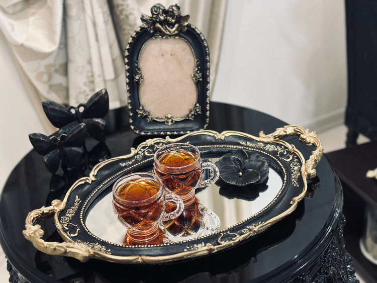 قاب عکس بوسه